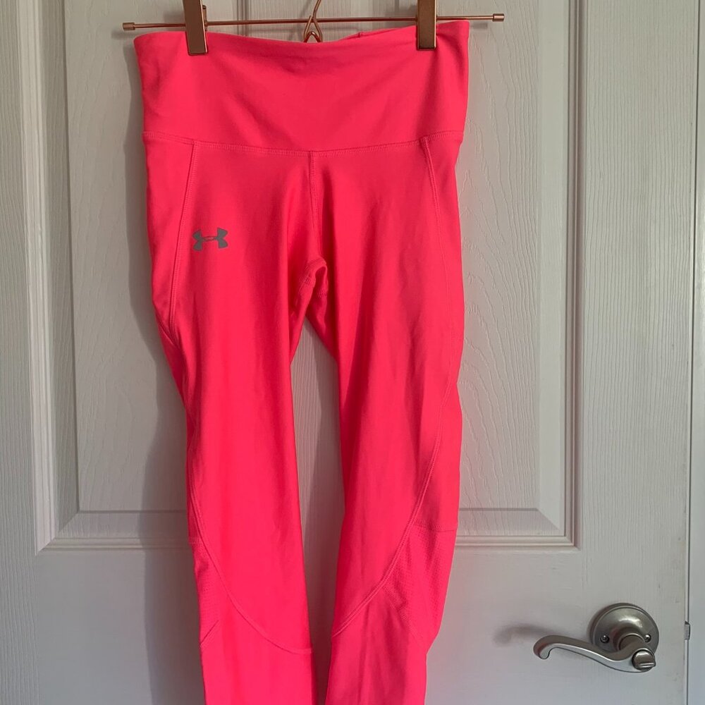 Under Armour Women's Athletic Capri Leggings, Neon Pink, size S NWT